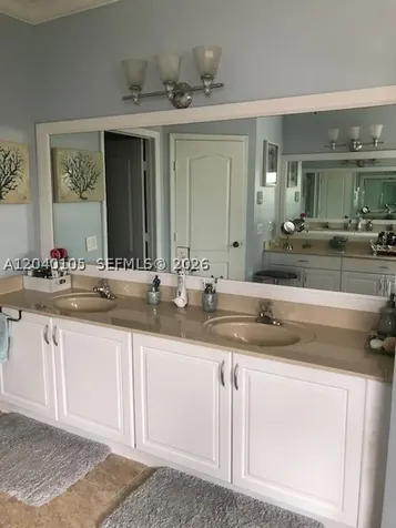 17893 NW 87th Place Hialeah FL 33018