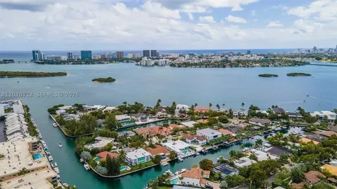 2500 NE 135th Street North Miami FL 33181