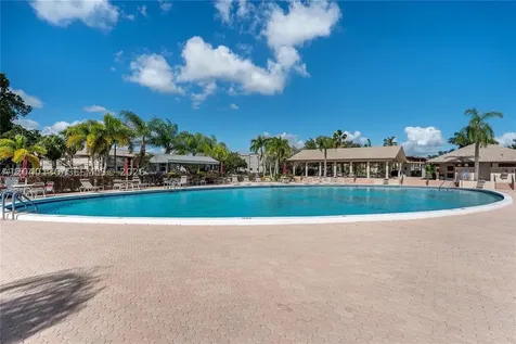 9999 N Belfort Circle Tamarac FL 33321