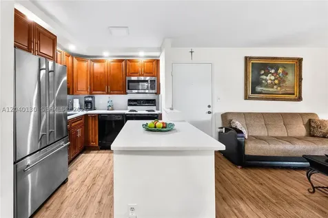 9999 N Belfort Circle Tamarac FL 33321