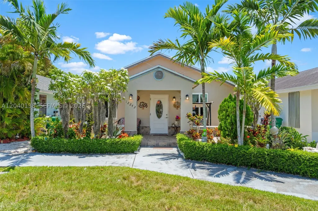 12243 SW 201st Terrace Miami FL 33177