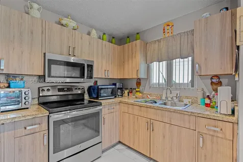 12243 SW 201st Terrace Miami FL 33177