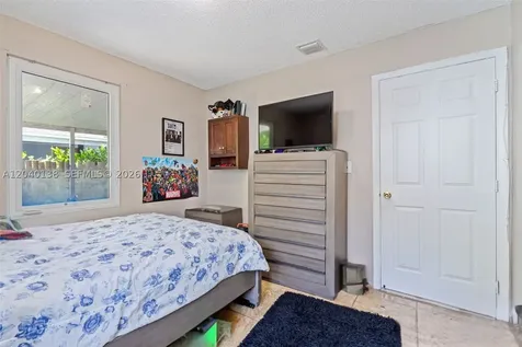12243 SW 201st Terrace Miami FL 33177