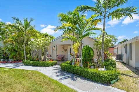12243 SW 201st Terrace Miami FL 33177