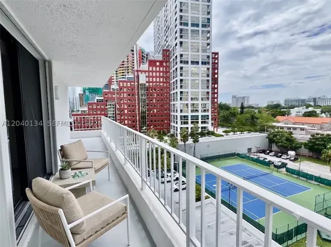 200 SE 15th Road Miami FL 33129