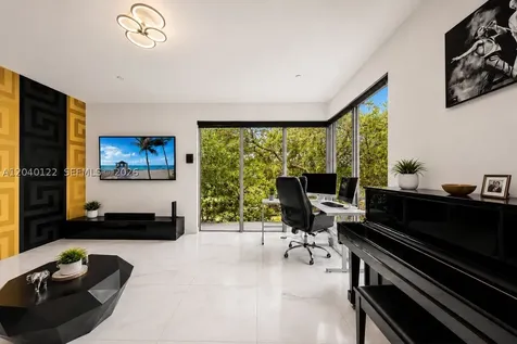 193 N Shore Drive Miami Beach FL 33141