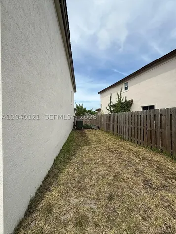 Miami FL 33167
