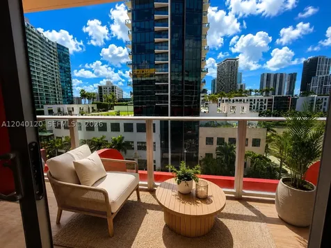 90 NE 32nd Street Miami FL 33137