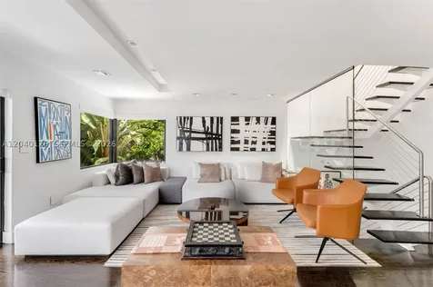 3560 W Fairview Street Miami FL 33133
