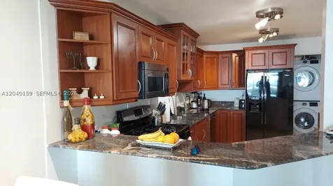 3140 S Ocean Drive Hallandale Beach FL 33009