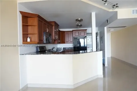3140 S Ocean Drive Hallandale Beach FL 33009