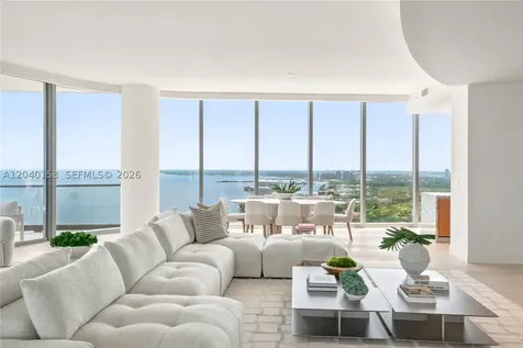 175 SE 25th. Miami FL 33129