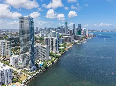 175 SE 25th. Miami FL 33129
