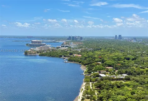 175 SE 25th. Miami FL 33129