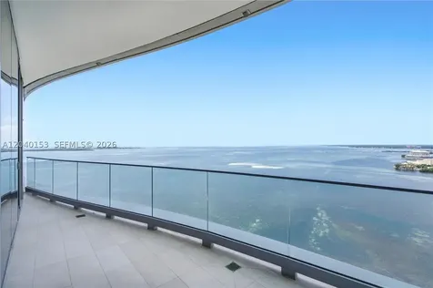 175 SE 25th. Miami FL 33129