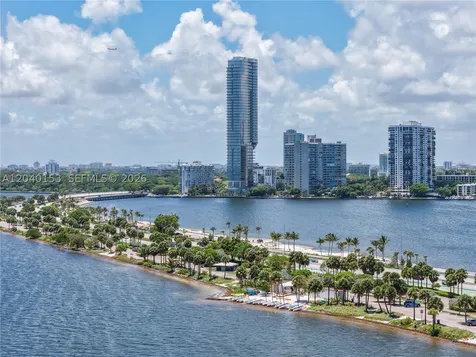 175 SE 25th. Miami FL 33129