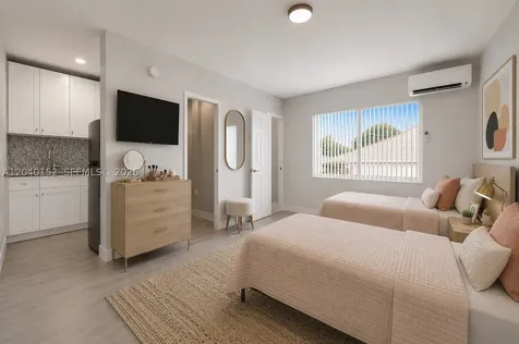 6647 SW 59th Place South Miami FL 33143
