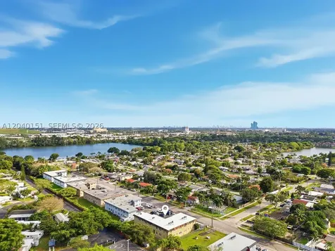 5771 SW 36th Court Davie FL 33314