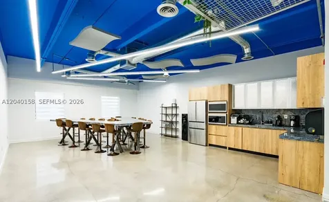2550 NW 100th Avenue Doral FL 33172