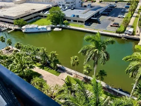 17150 N Bay Road Sunny Isles Beach FL 33160