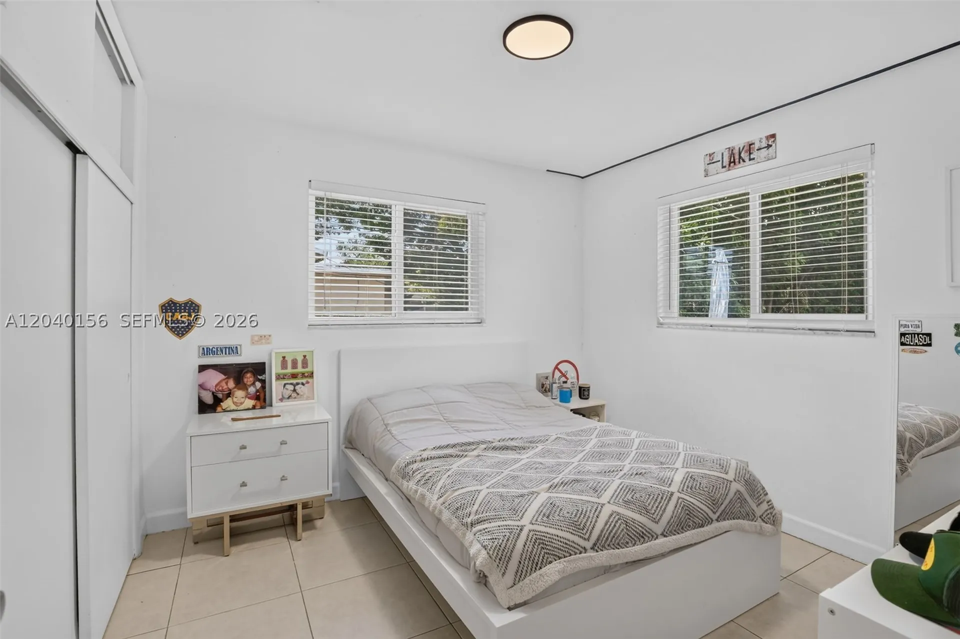 2220 N 40th Avenue Hollywood FL 33021
