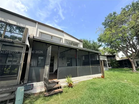 9717 N New River Canal Road Plantation FL 33324