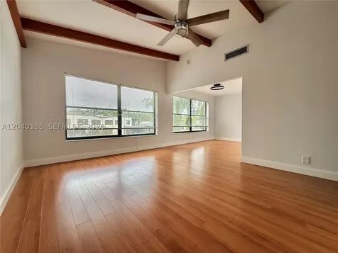 9717 N New River Canal Road Plantation FL 33324
