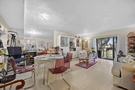 8415 SW 107th Avenue Miami FL 33173