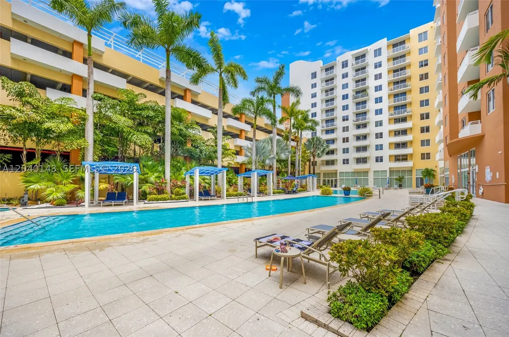 2775 NE 187th Street Aventura FL 33180