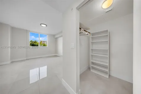 2775 NE 187th Street Aventura FL 33180