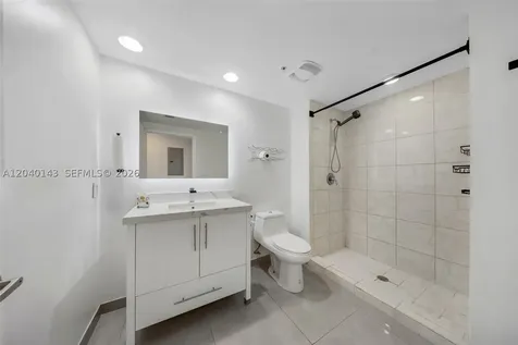 2775 NE 187th Street Aventura FL 33180
