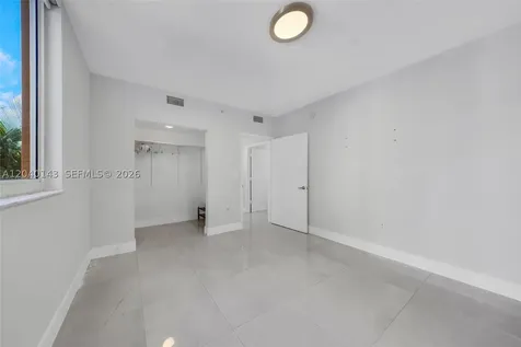 2775 NE 187th Street Aventura FL 33180