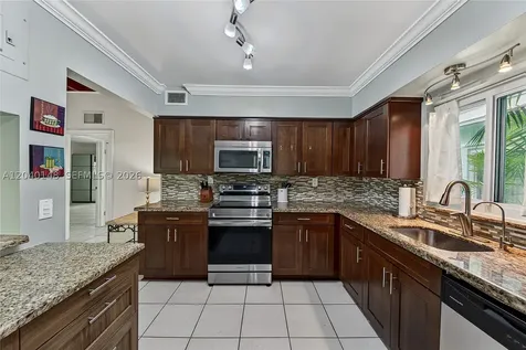 4325 Bougainvilla Drive Lauderdale By The Sea FL 33308