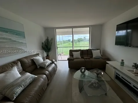 8900 Washington Boulevard Pembroke Pines FL 33025