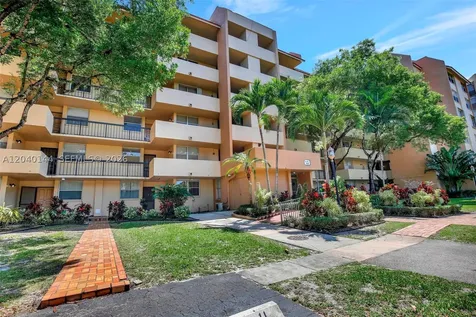 3841 Environ Boulevard Lauderhill FL 33319