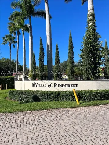 8650 SW 67th Avenue Pinecrest FL 33156