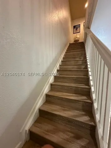 31 SE 3 Hallandale Beach FL 33009
