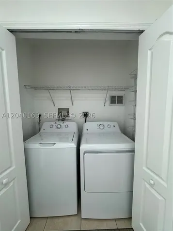 8936 W Flagler Street Miami FL 33174