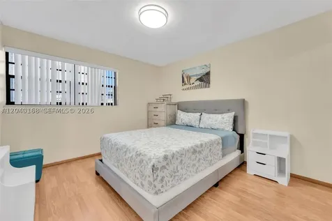 17900 N Bay Road Sunny Isles Beach FL 33160