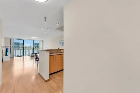 17900 N Bay Road Sunny Isles Beach FL 33160