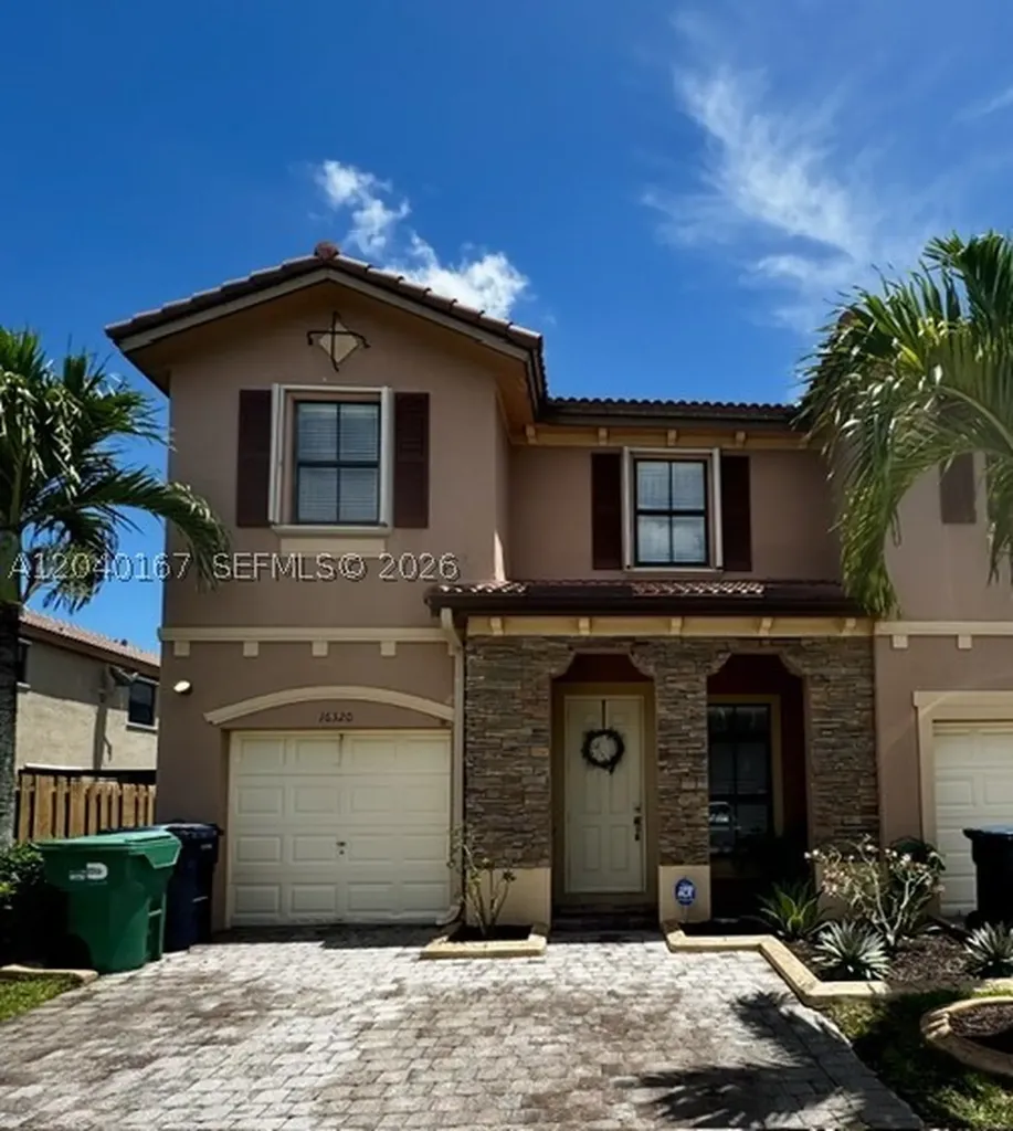 16320 SW 71st Terrace Miami FL 33193