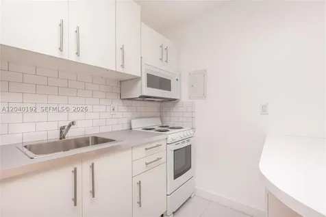 345 Michigan Avenue Miami Beach FL 33139