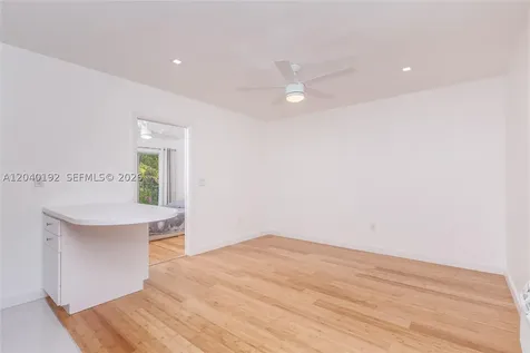 345 Michigan Avenue Miami Beach FL 33139