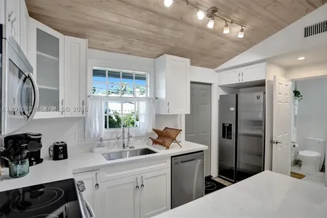 421 NE 70th Street Miami FL 33138