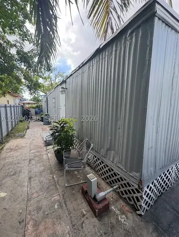 1013 SW 128th Avenue Miami FL 33184