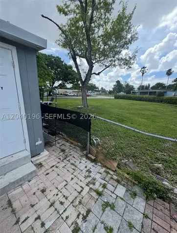 1013 SW 128th Avenue Miami FL 33184