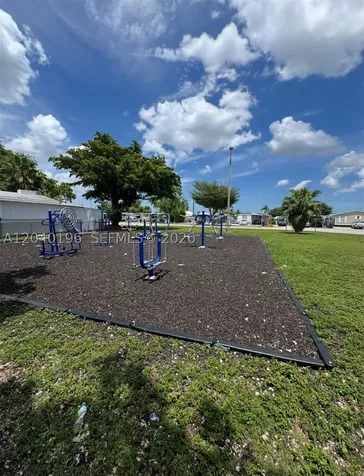 1013 SW 128th Avenue Miami FL 33184