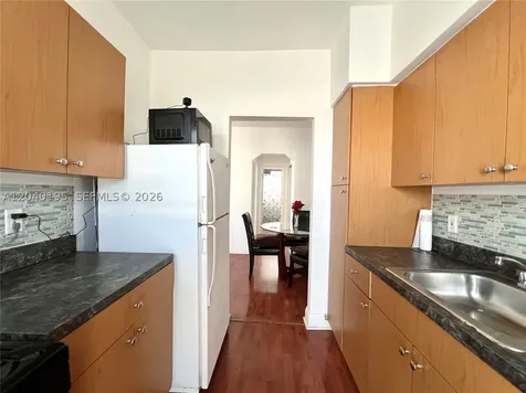 450 77th Street Miami Beach FL 33141
