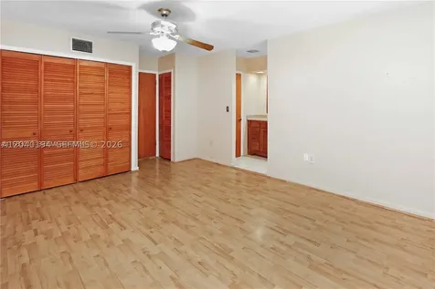 2500 SW 113th Court Miami FL 33165