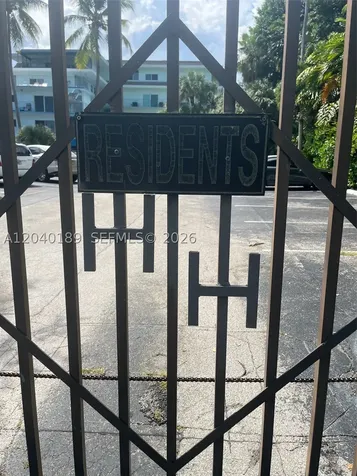 2539 S Bayshore Drive Miami FL 33133